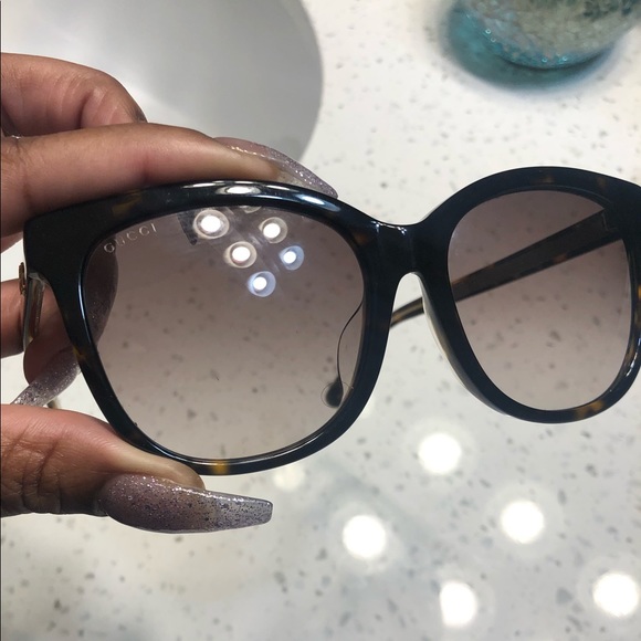 AUTHENTIC GUCCI SHADES! - Picture 1 of 5